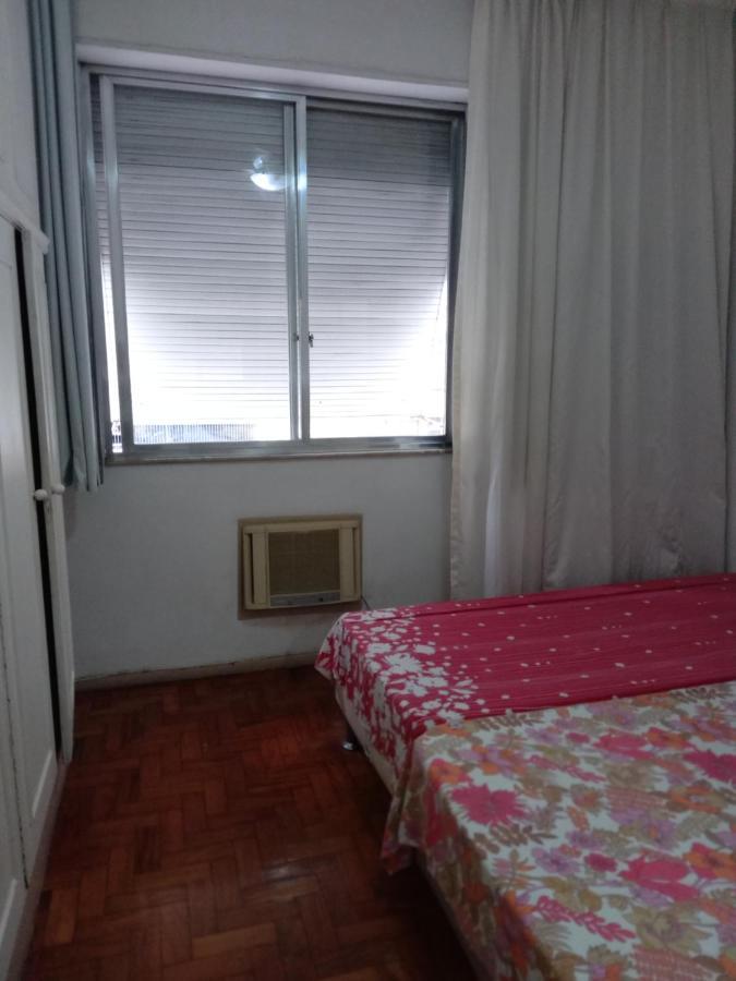 Copacabana Uma Quadra Da Praia Рио-де-Жанейро Экстерьер фото