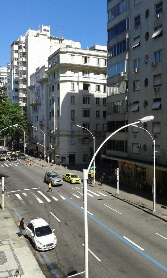 Copacabana Uma Quadra Da Praia Рио-де-Жанейро Экстерьер фото